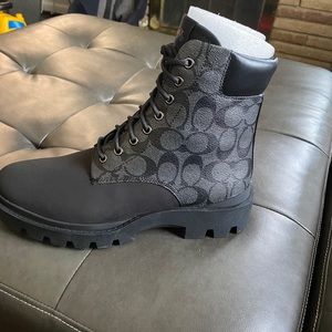 Coach Citysole Boot size 9.5 NWT SOLD